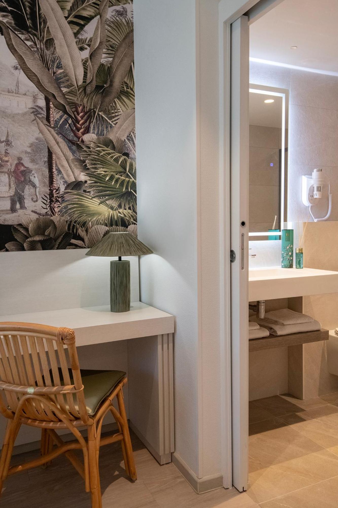 Residence Hoteliere Chambord Au Coeur De Menton - Entierement Renovee Eksteriør billede
