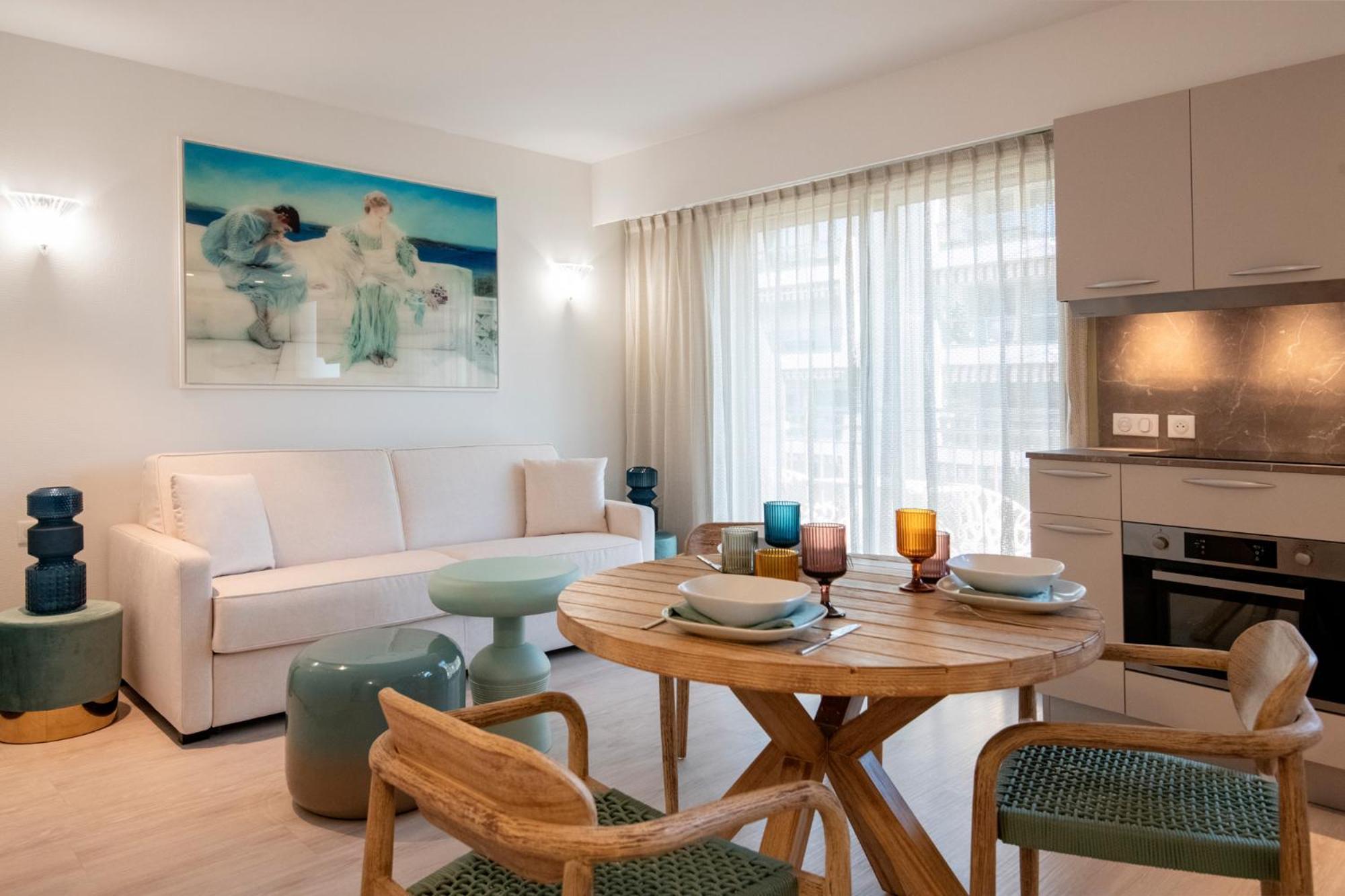 Residence Hoteliere Chambord Au Coeur De Menton - Entierement Renovee Eksteriør billede