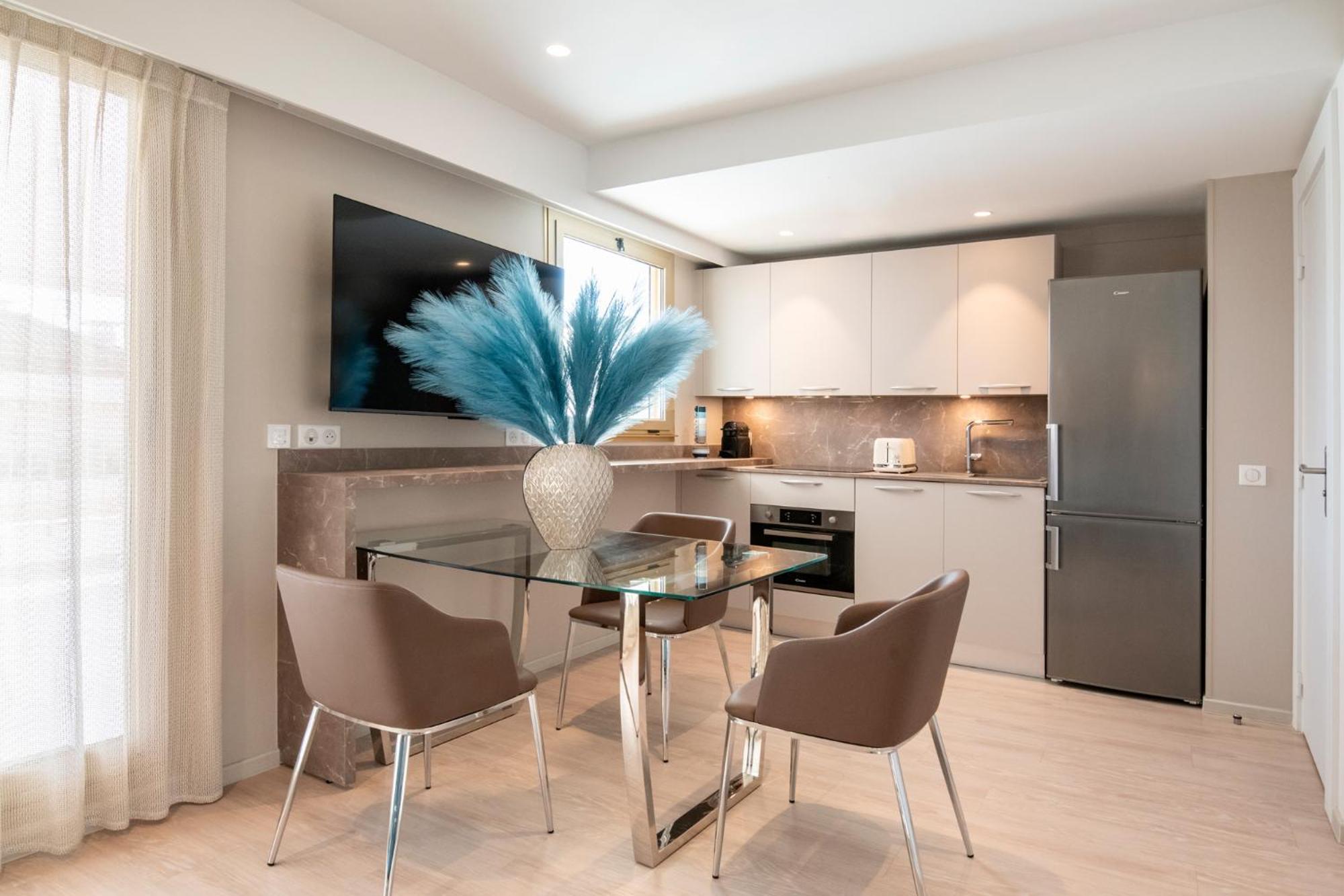 Residence Hoteliere Chambord Au Coeur De Menton - Entierement Renovee Eksteriør billede