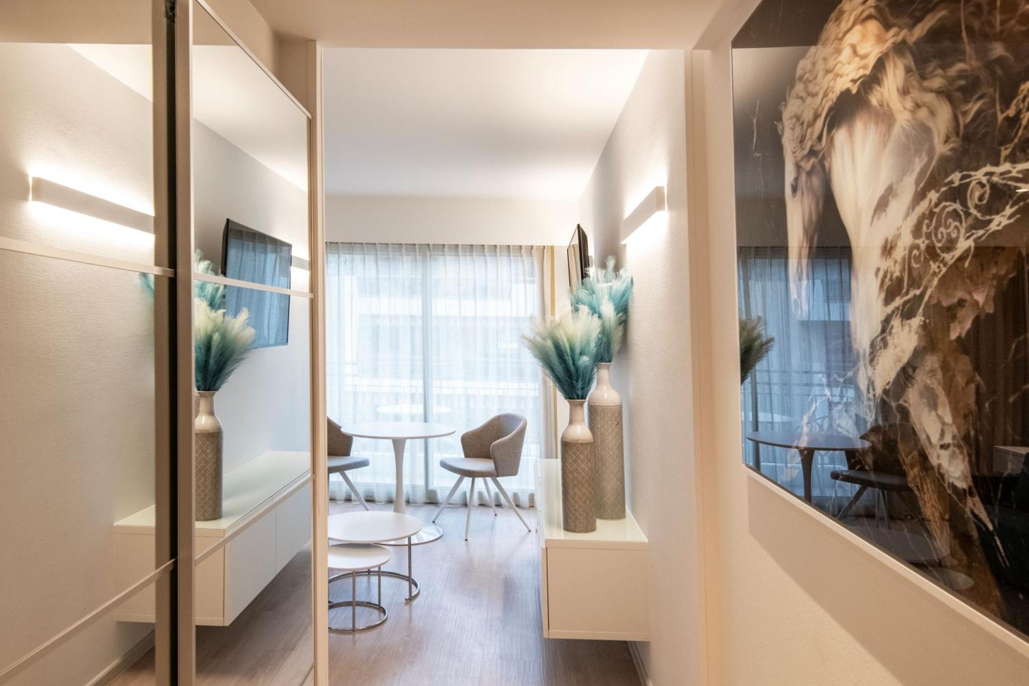 Residence Hoteliere Chambord Au Coeur De Menton - Entierement Renovee Eksteriør billede